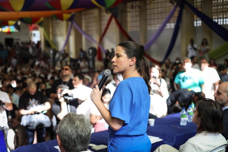 Raquel Lyra anuncia reforma do HR e obra de contenção de encostas