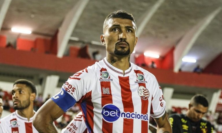 Rio Branco contrata atacante capixaba campeão pelo Botafogo e ídolo do Náutico