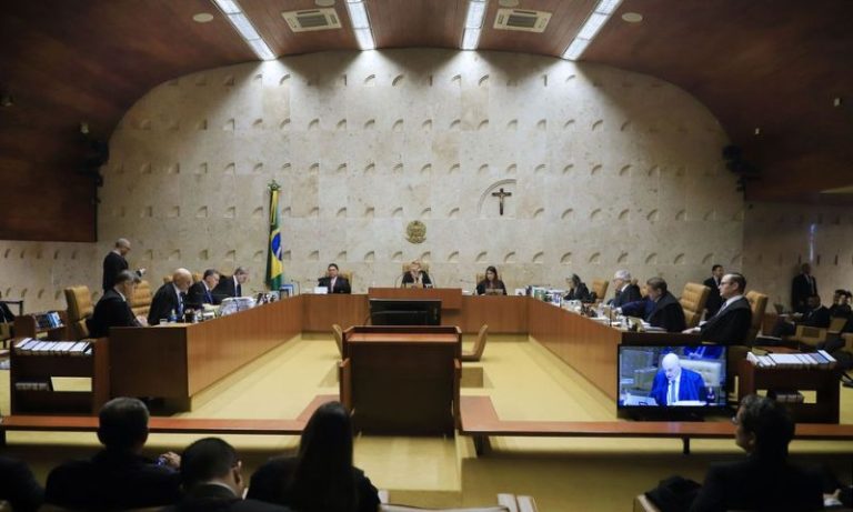 STF forma maioria para condenar 2º réu julgado pelo 8/1