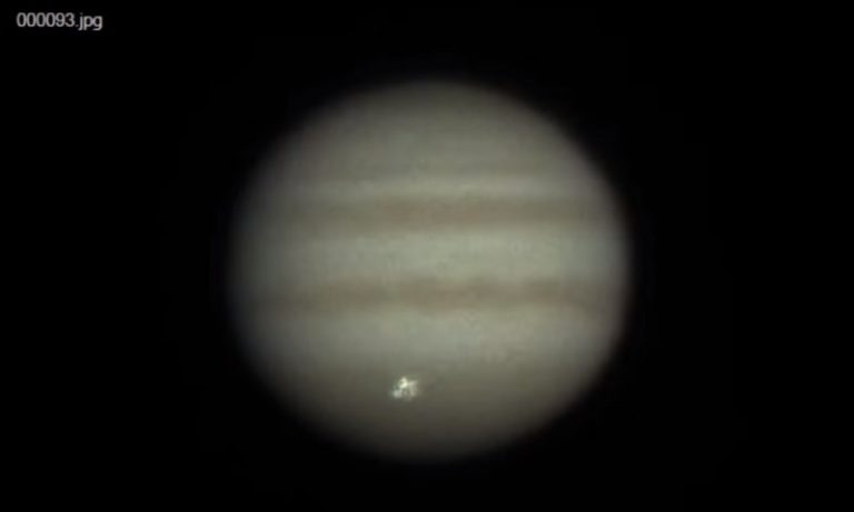 VÍDEO | Clarão misterioso em Júpiter é flagrado por astrônomo amador