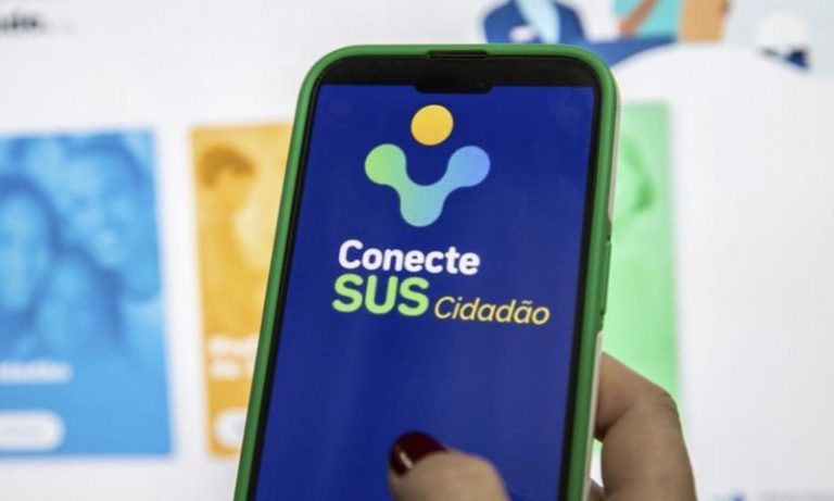 Vila Velha oferece emissão da carteira de vacinação pela internet