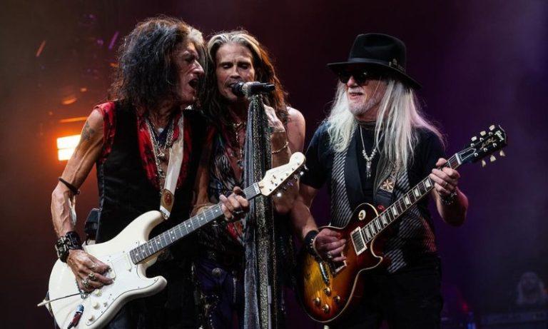 Aerosmith adia todos os shows de 2023 devido a grave lesão vocal de Steven Tyler