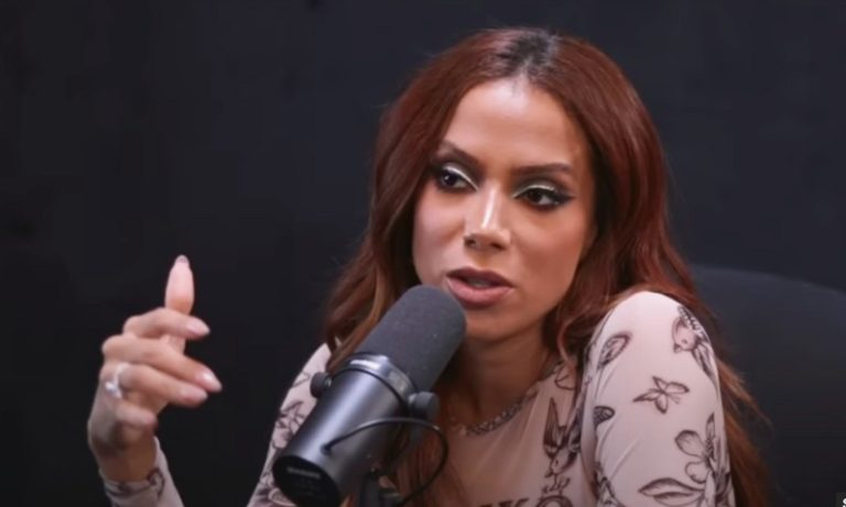 Anitta diz que criou nome artístico após sofrer violência sexual