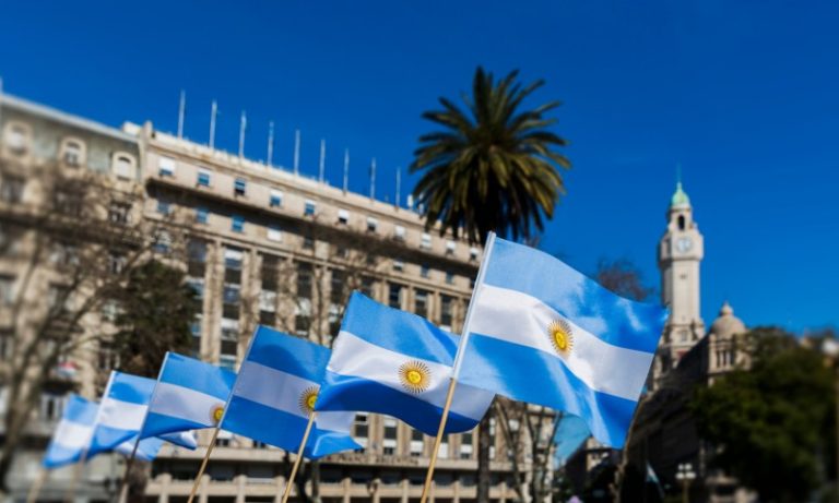 Argentinos vão às urnas neste domingo para escolha de presidente