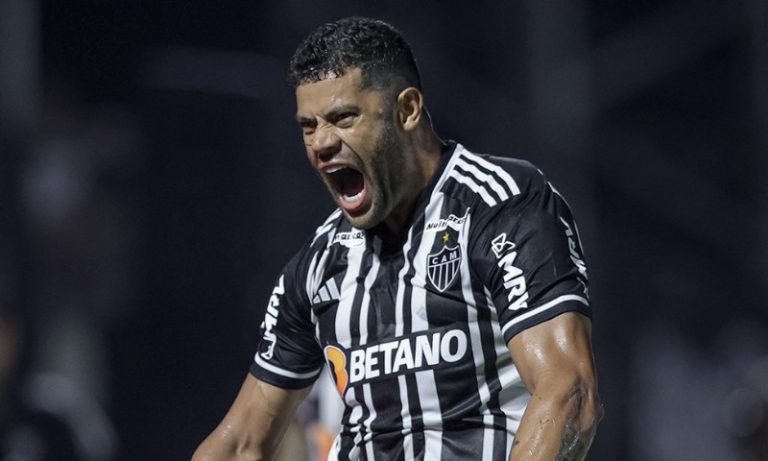 Atlético-MG freia Bragantino, vence fora de casa e ajuda o líder Botafogo