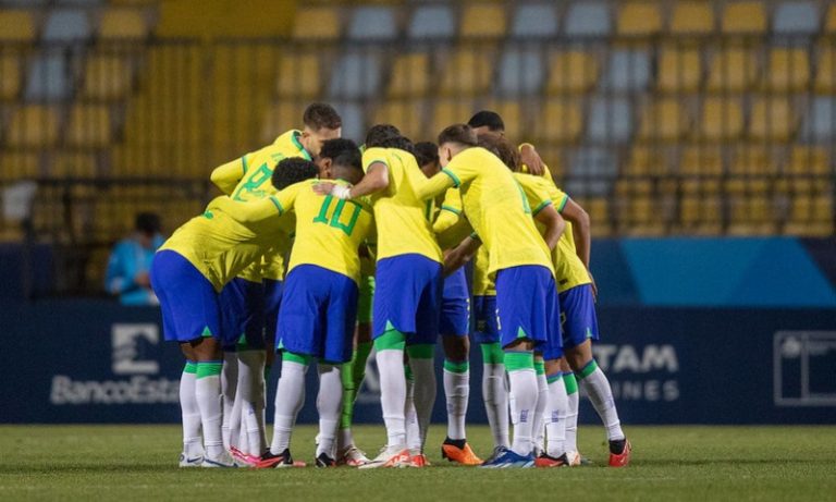 Brasil vence Colômbia e se classifica para a semifinal no futebol do Pan 2023