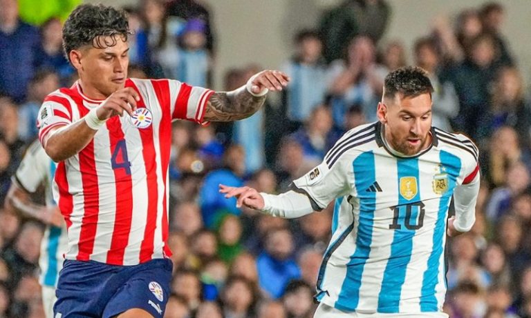 Com Messi só no 2º tempo, Argentina derrota Paraguai e lidera as Eliminatórias