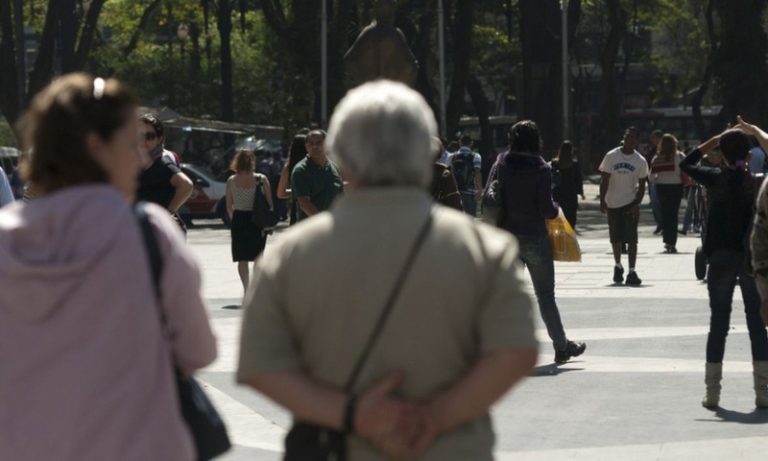 Confira os 20 municípios com mais velhos, jovens, homens e mulheres