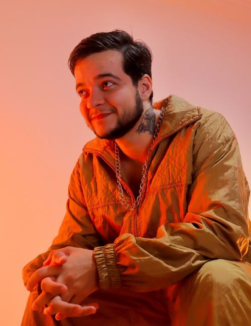 Dan Abranches lança música com olhar de esperança