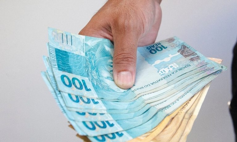 Economistas reduzem previsão da inflação para 4,75% neste ano