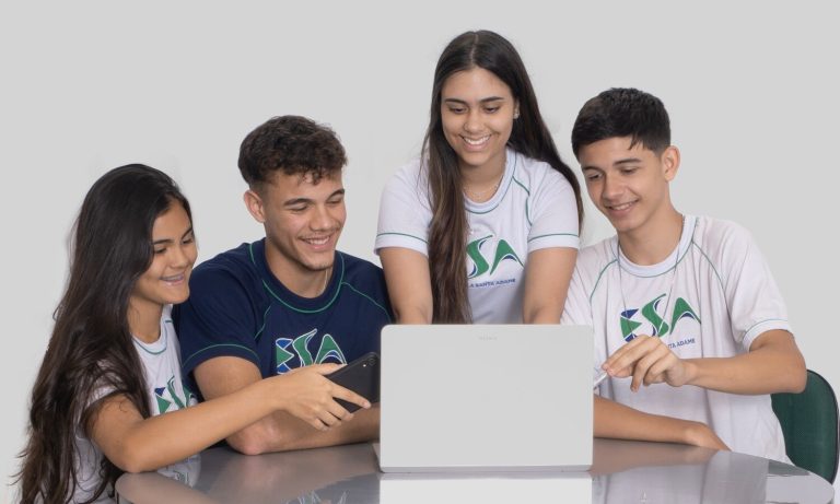 Educação com olhar para o futuro