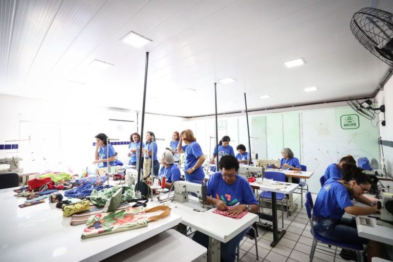 Escola Profissionalizante do Bongi é reinaugurada totalmente requalificada
