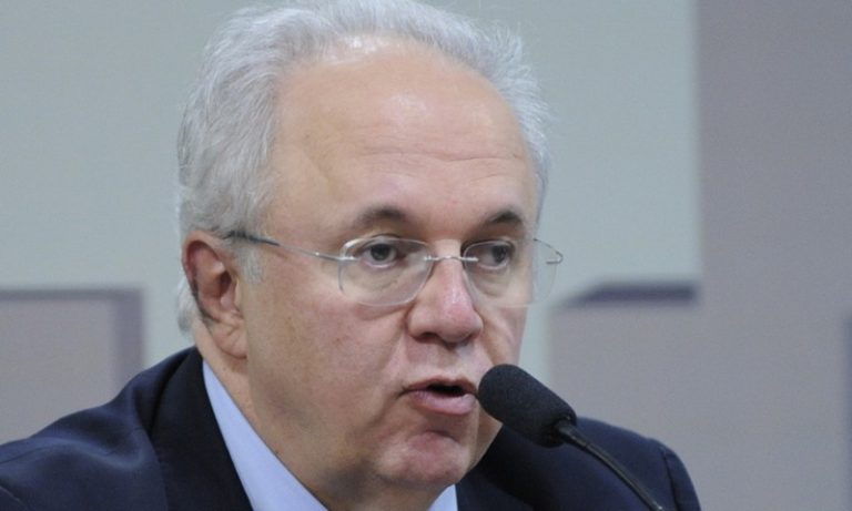 Governo quer contratar servidor sem estabilidade, mas com FGTS