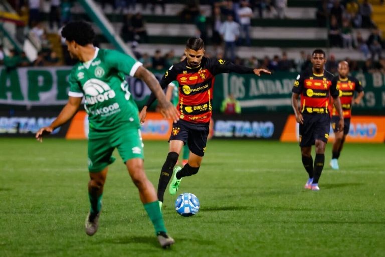 Jogo entre Sport e Chapecoense na Ilha é adiado para este domingo