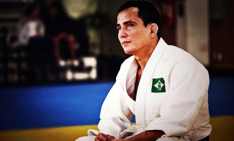 Judoca brasileiro vive drama para deixar Israel