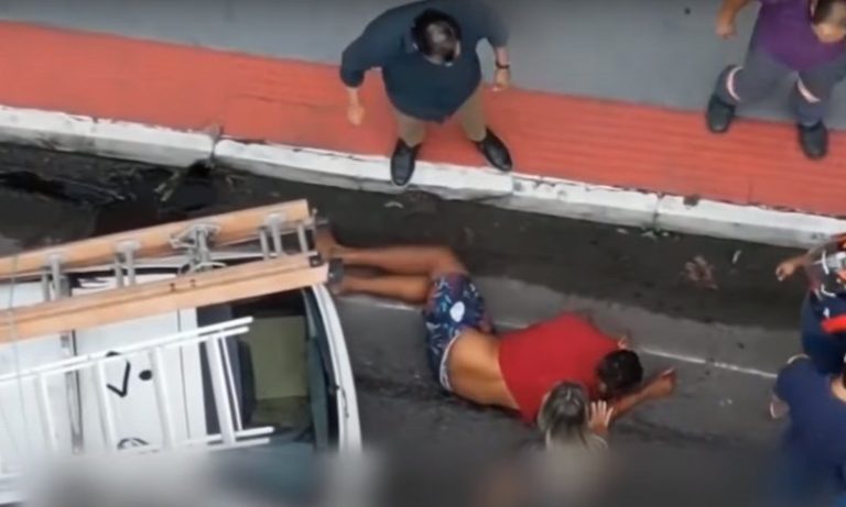 Ladrão apanha depois de tentar roubar carro na Praia da Costa