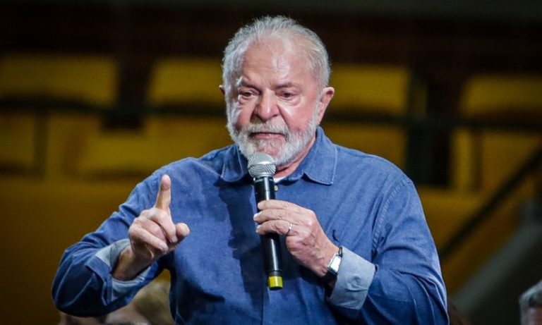 Lula sanciona lei do Desenrola, que prevê limite para juros no rotativo