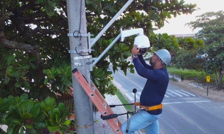 Mais de 300 câmeras para ampliar segurança em Piúma