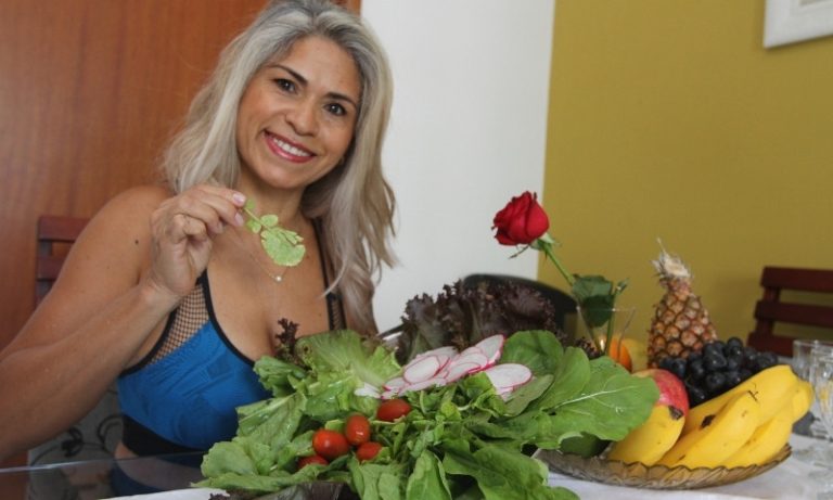 Mudança na alimentação pode evitar Alzheimer, diz estudo