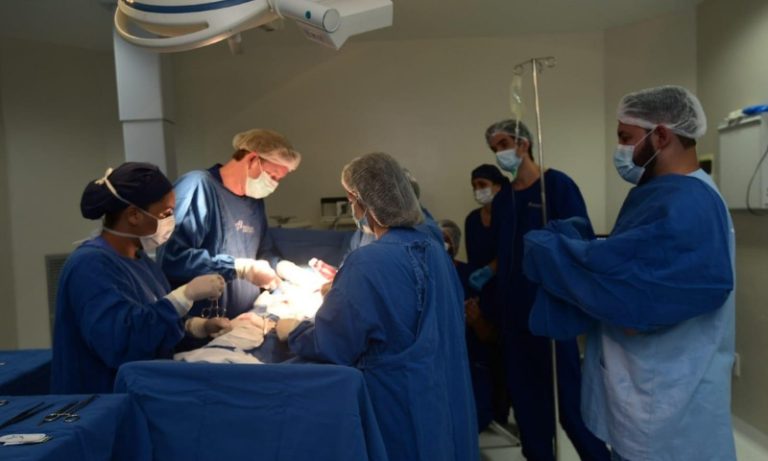 Nasceram! Capixaba dá à luz a sêxtuplos em Colatina