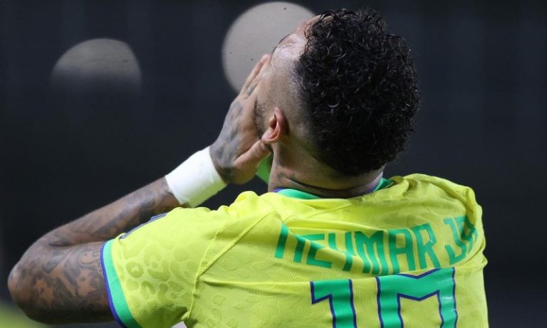 Neymar lamenta grave lesão e se ampara em apoio da família: “Sei que sou forte”