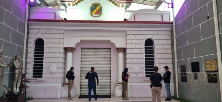 Operação da Polícia Civil na Câmara de Vereadores de Caruaru