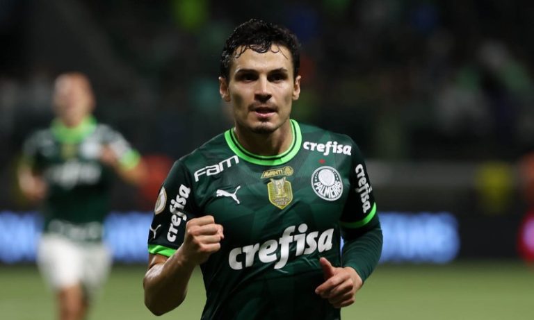 Palmeiras aumenta probabilidade de título no Brasileirão após derrota do Botafogo