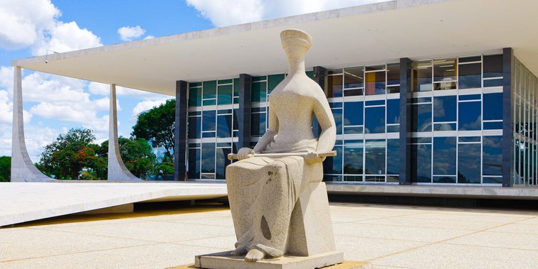 STF forma maioria para condenar mais cinco réus pelos atos de 8 de janeiro
