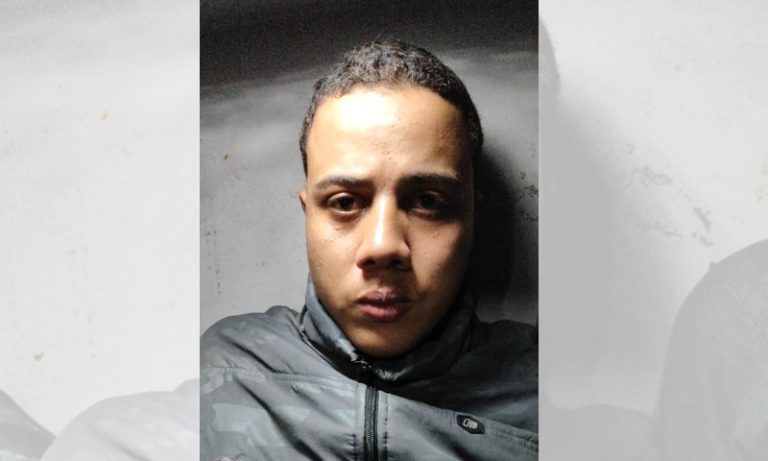 Suspeito de chefiar tráfico em morro de Vitória é preso após troca de tiros