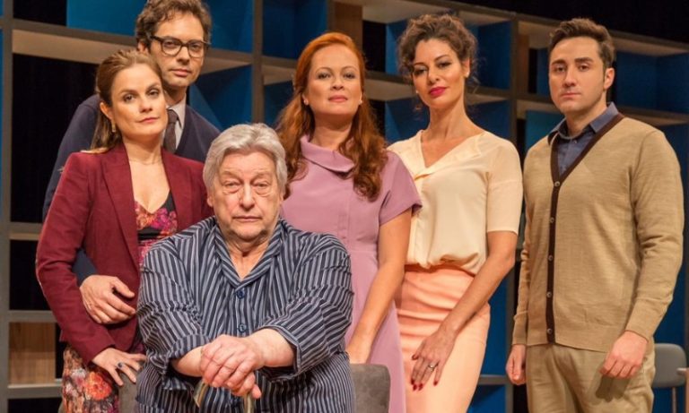 Teatro e shows no “sextou” do feriadão