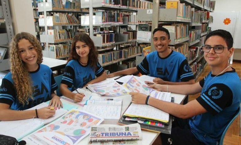 Tempo de prova no Enem vira desafio para estudantes