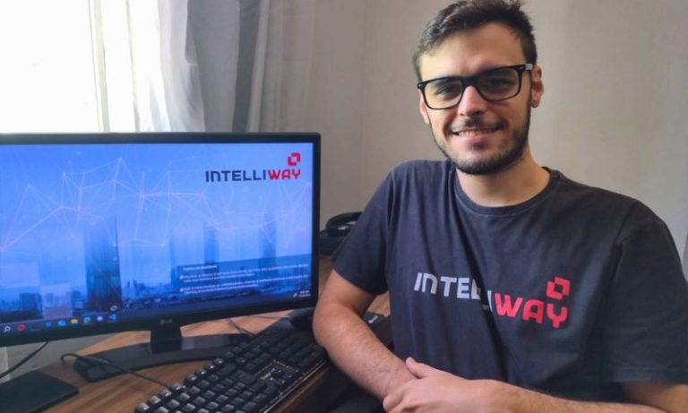 Treinador e “DJ” de inteligência artificial entre as novas profissões