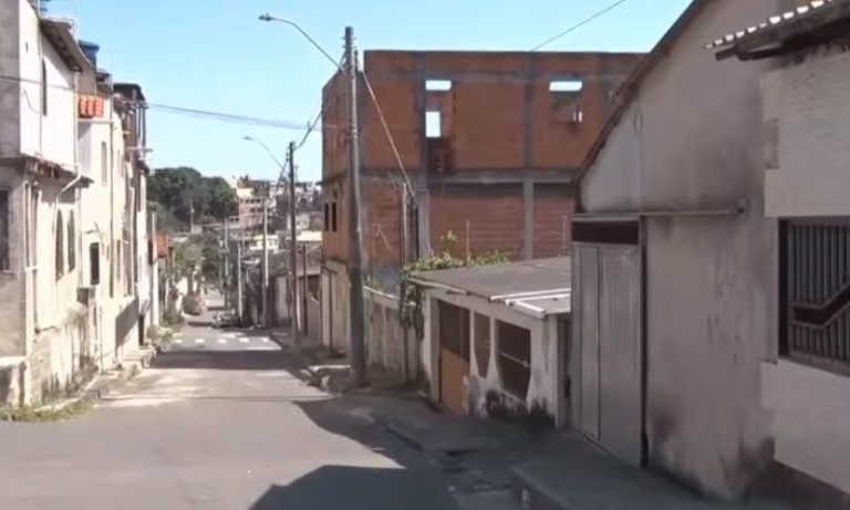 Adolescente é baleado durante tiroteio em Cariacica