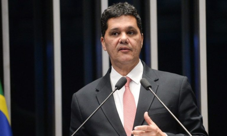 Desconforto dentro do ninho