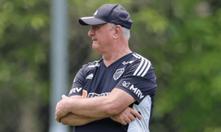 Felipão deseja sorte a Diniz na final da Libertadores e descarta coro por Paulinho