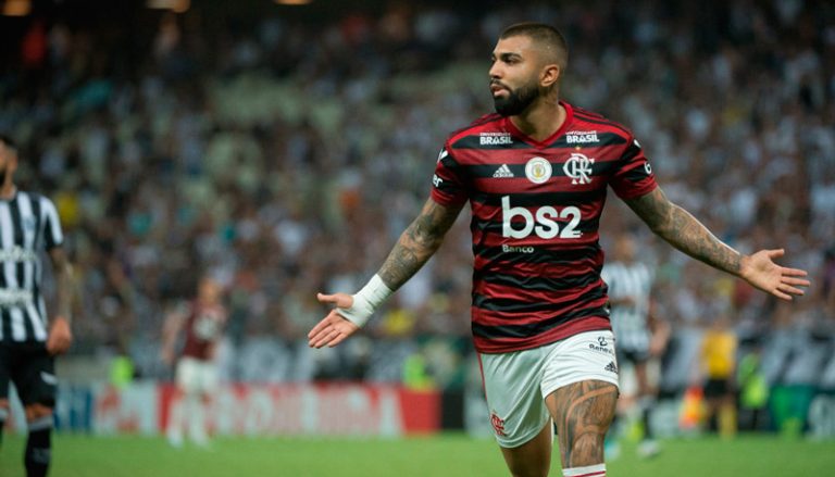 Gabigol sente dores na coxa e desfalca o Flamengo contra o Fortaleza