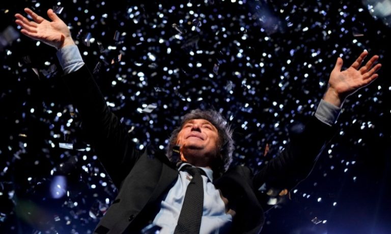 Javier Milei é eleito presidente da Argentina
