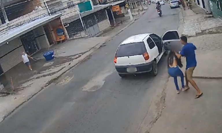 Mulher é sequestrada em frente ao trabalho em Cariacica