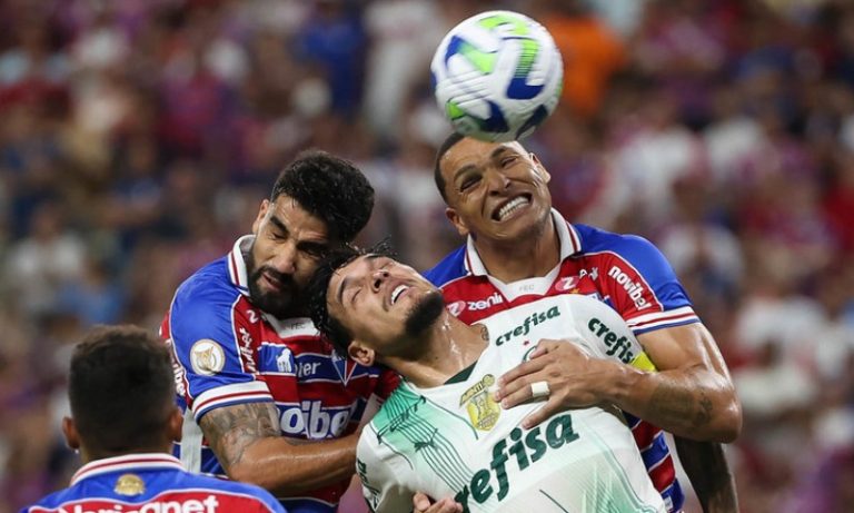 Palmeiras empata com Fortaleza e mantém liderança do Brasileiro