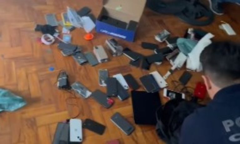 Polícia Civil encontra 853 celulares roubados em operação contra quadrilha em SP