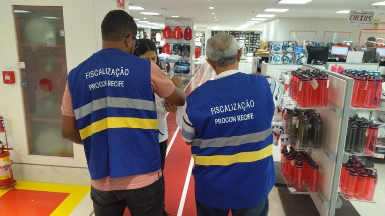 Procon Recife encontra variação de até 392% no preço de um mesmo produto