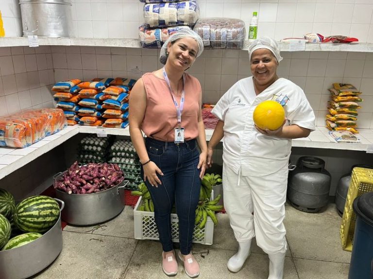 Rede Estadual de Ensino recebe gêneros alimentícios da agricultura familiar