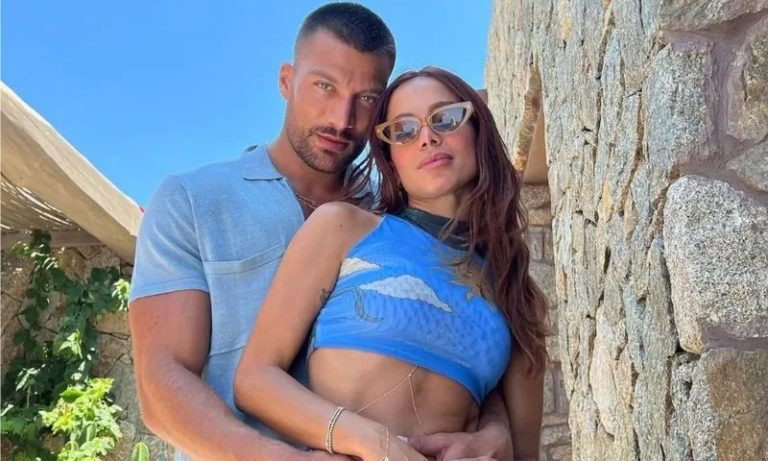 Simone Susinna nega relacionamento com Anitta