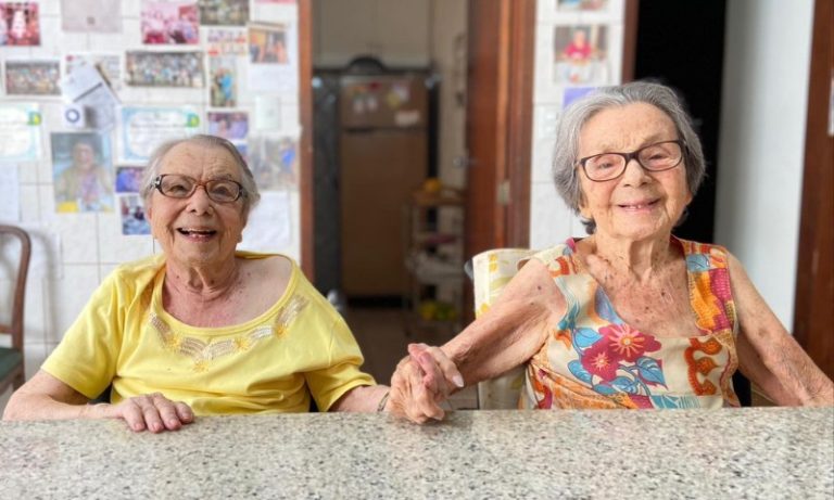 “Sofremos o medo da gripe espanhola”, revelam irmãs centenárias do ES
