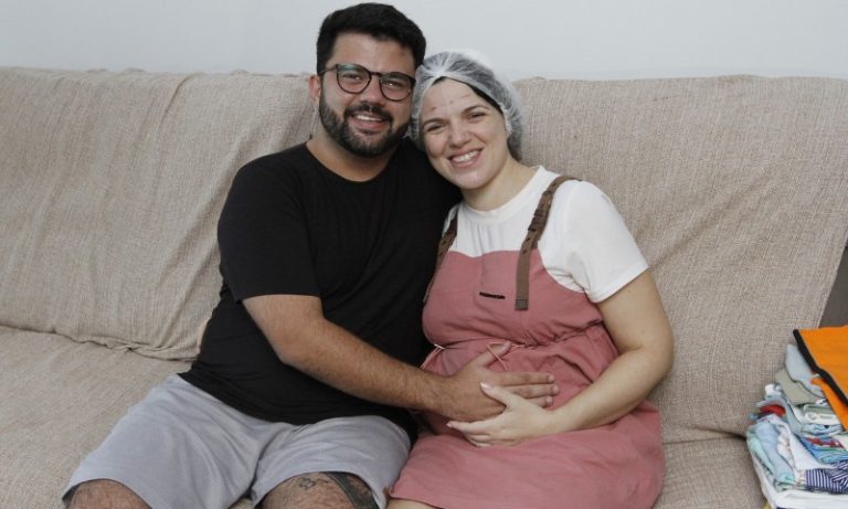 “Achei que tivesse levado um tiro”, diz grávida atingida por pedaço de poste