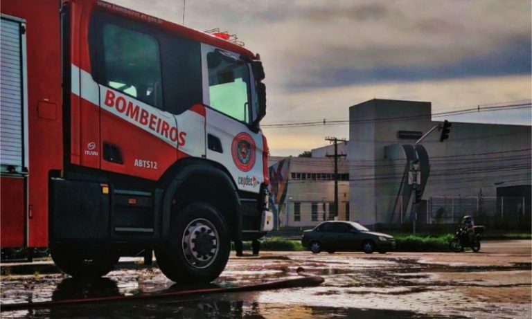Após fim de relação, homem incendeia casa da família na véspera de Natal