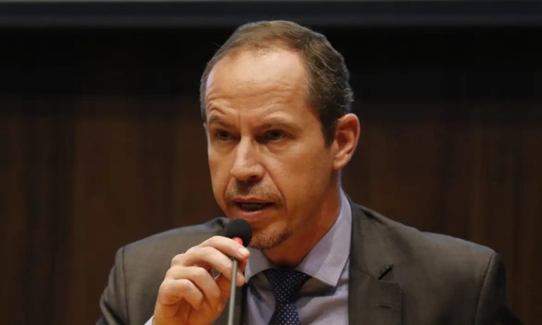 App para inutilizar celular vai desincentivar crimes, diz secretário