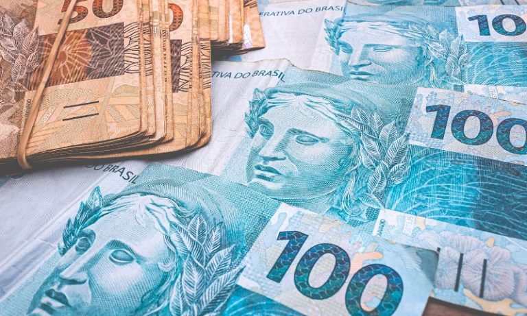 Brasileiros ainda não sacaram R$ 7,52 bilhões de valores a receber