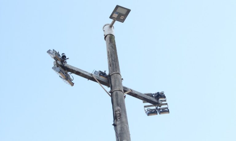 Crea reprova 30 postes em Vila Velha
