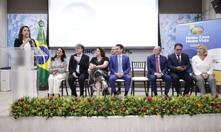 Em Brasília, Raquel Lyra destaca avanços da política habitacional em Pernambuco